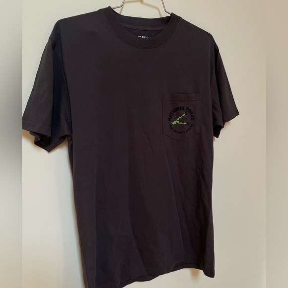 NWOT Parks Project National Parks Fungi Pocket Tee Size Small - Picture 3 of 12